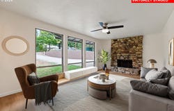 17610 SE SUNNYSIDE Rd, Damascus, OR 97089