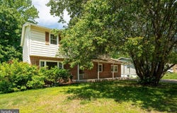 536 WILLIAMSBURG LN, ODENTON, MD 21113