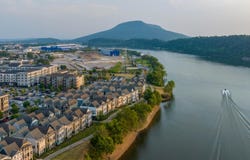 610 Mariner Way, Chattanooga, TN 37402