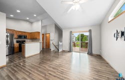 4801 S Galway Ave, Sioux Falls, SD 57106