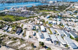 38 Helen, FORT MYERS BEACH, FL 33931