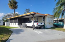 4198 70th Road, west Palm Street, FL 33404