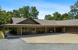 14450 Fruitwood  RD, Gravette, AR 72736