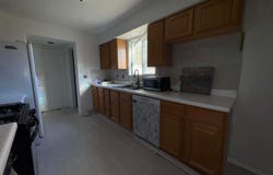 Woodstock, IL 60098