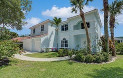 403 Mangrove Point, Jupiter, FL 33458