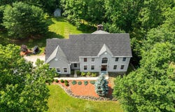 34905 GIDNEY COURT, ROUND HILL, VA 20141