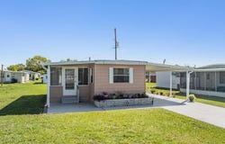 37246 EILEEN AVENUE, ZEPHYRHILLS, FL 33542