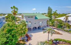 17077 W Bonita Lane, Sugarloaf Key, FL 33042