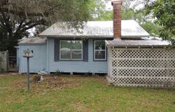219 SE 3RD AVENUE, WILLISTON, FL 32696