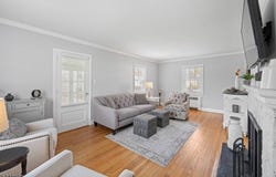 768 Fairway Dr, Union Twp., NJ 07083-8712