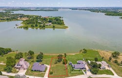 1505 Hillcrest Drive, Little Elm, TX 75068