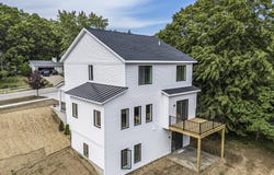 3702 Dunes Parkway, Norton Shores, MI 49441