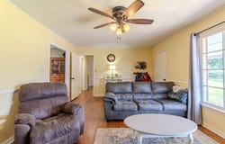 996 Matrose Carrolls Road, Michie, TN 38357