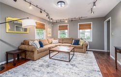 2708 Lawrence Avenue, Lawrence, KS 66047