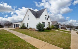 402 S Market Street, Benton, AR 72015