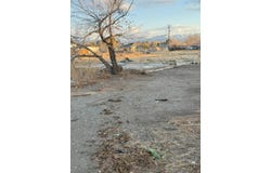 1326 E Ave Q, Palmdale, CA 93550