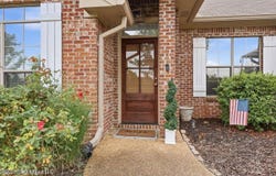 326 Fairview Drive, Brandon, MS 39047