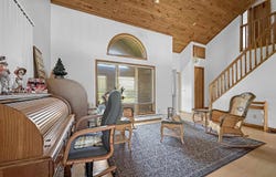 3215 S 6Th, Escanaba, MI 49829