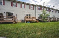230 COBBLE CREEK CURVE, NEWARK, DE 19702