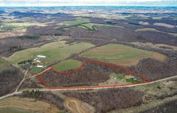 S1205 County Road Y, Wonewoc, WI 53968-9632