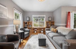303/305 N Jefferson, Moscow, ID 83843