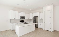 202 E MARKWOOD Drive, Chandler, AZ 85286