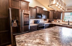 1610 E CLEVELAND STREET, Marshfield, WI 54449