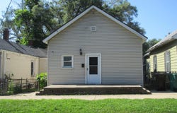 1810 W LATROBE Street, Peoria, IL 61605