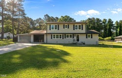 315 Smith Street, Vass, NC 28394