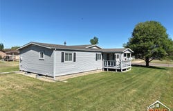 601 S Dennis Street, Sublette, KS 67877