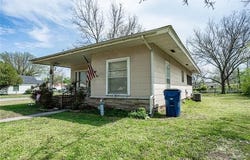 320 E 8th Street, Pawhuska, OK 74056