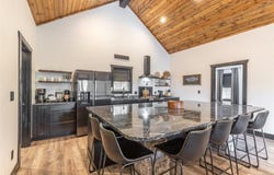 1300 River Valley Road, Doniphan, MO 63935