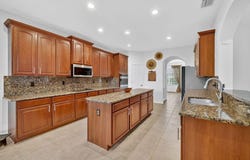 546 SE NOME DRIVE, PORT SAINT LUCIE, FL 34984