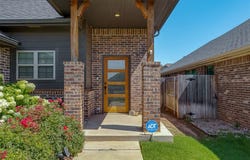 9025 NW 74th Street, Yukon, OK 73099