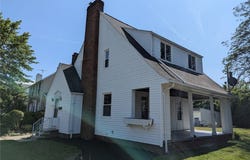 362 E 214th Street, Euclid, OH 44123