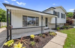 29521 Jacquelyn Drive, Livonia, MI 48154