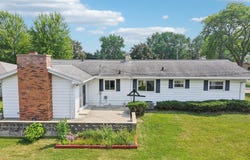 207 E Minnehaha Avenue, Portage, WI 53901