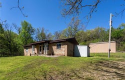 4173 & 4177 Highway 10, Kansas, OK 74347