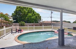 1333 SE 8th Avenue, Cape Coral, FL 33990
