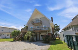 147 Bayview Boulevard, Atlantic Beach, NC 28512