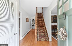 221 ROYAL AVE, WYNCOTE, PA 19095