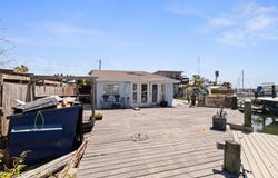 253 BOCA CIEGA DRIVE, MADEIRA BEACH, FL 33708