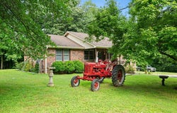 1020 Pack Cemetery Rd, White Bluff, TN 37187
