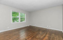 13309 Winchester Avenue, Grandview, MO 64030