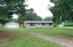 52400 Susan Lane, Dowagiac, MI 49047