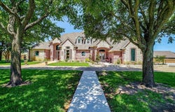 100 Palomino Court, Cresson, TX 76035