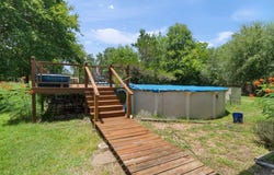 327 Laura LN, Bastrop, TX 78602