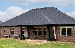 705  W Jillian  ST, Siloam Springs, AR 72761