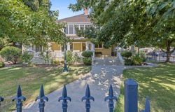 631 N Encina Street, Visalia, CA 93291