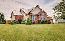 1019 Zona Drive, Rushville, IN 46173